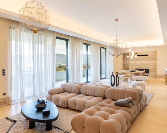 Porto-Vecchio, Centre-ville, Appartement avec vue mer, 3 chambres, terrasse, proche plage