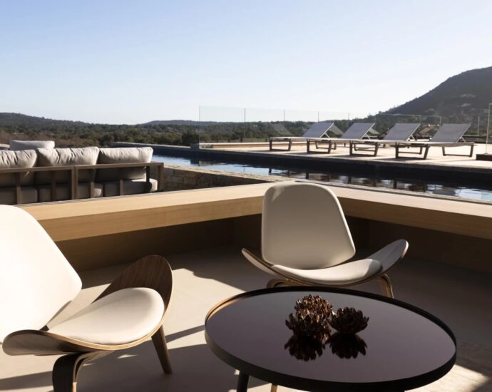 Domaine privé – Pinarello, Villa de 5 chambres, vue mer, piscine à débordement, proche plage