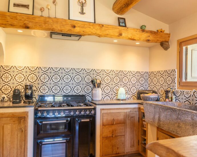 Porto-Vecchio, Piccovaggia, Villa type bergerie, 4 chambres, domaine privé, proche plage