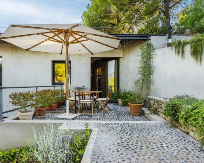 Saint-Florent, Villa contemporaine, 4 chambres, vue mer panoramique, piscine, domaine privé, plage à pieds