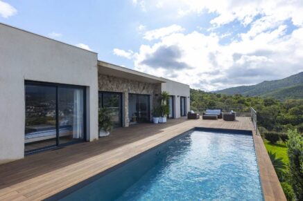 Favone, Villa with panoramic sea view, 3 bedrooms, heated pool, close to the beach