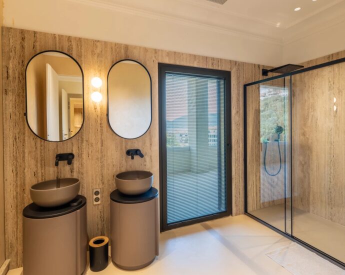 Porto-Vecchio, Centre-ville, Appartement avec vue mer, 3 chambres, terrasse, proche plage