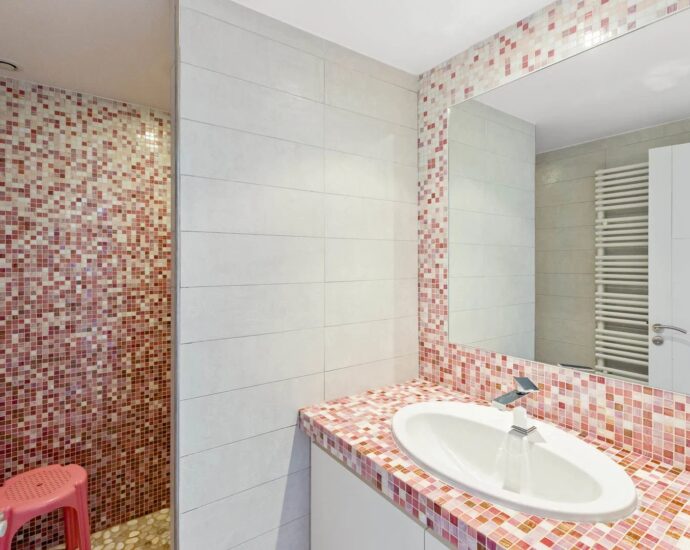 Exclusive, Carpalone, 4 Bedrooms, Swimming Pool, Near the Beach