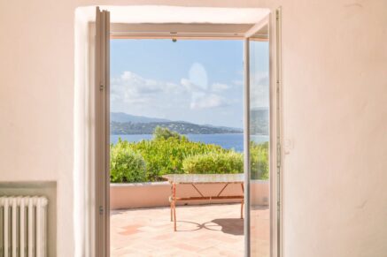Rive Sud Ajaccio, Porticcio, Villa type Bastide, 6 chambres, vue mer panoramique, plage à pied