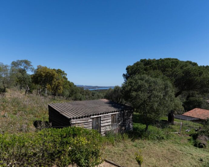 Porto-Vecchio, Piccovaggia, Villa type bergerie, 4 chambres, domaine privé, proche plage