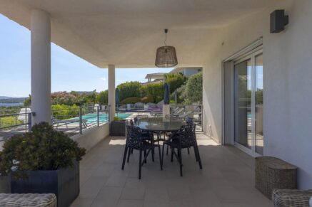Porto-Vecchio, Golfo di Sogno, Villa vue mer et montagnes, 4 chambres, Piscine chauffée, proche plages