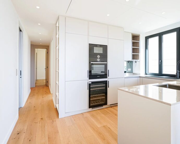 Monte Carlo, Le Shakespeare, Appartement vue mer et sur le Rocher, 2 chambres, proche commodités