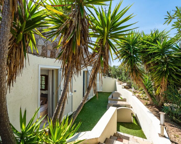 Lumio, villa, 7 chambres, vue mer, plage à pied