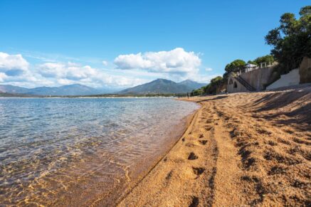 Porticcio, South Shore of Ajaccio, Waterfront villa, 5 bedrooms, panoramic sea view, direct beach access