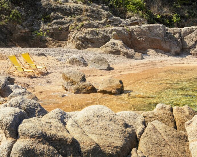 Porticcio, Isolella Peninsula, Waterfront Villa, 7 Bedrooms, Pool, Walking Distance to Beach, Panoramic Sea View