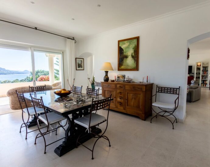 Cala Rossa, Benedettu, Villa vue mer panoramique, 6 chambres, piscine, plage à pied