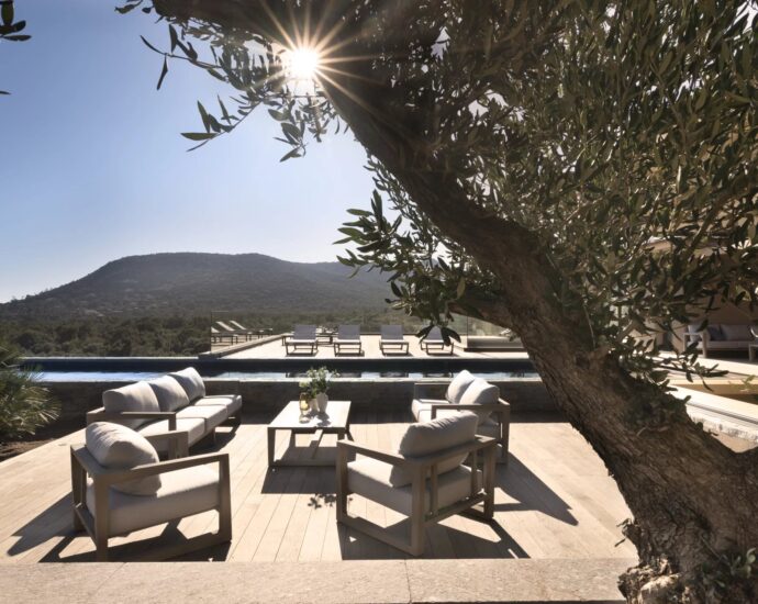 Domaine privé – Pinarello, Villa de 5 chambres, vue mer, piscine à débordement, proche plage