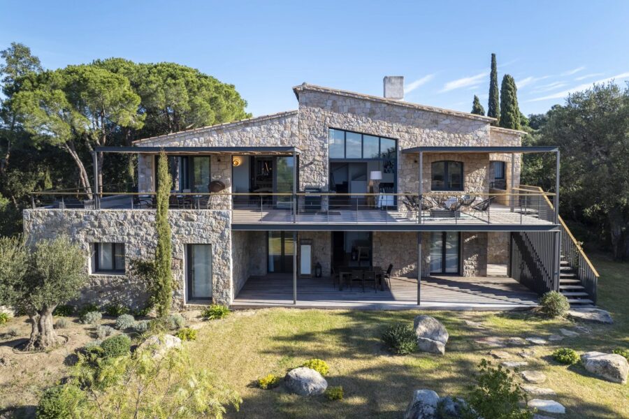 Porto-Vecchio, Domaine de Cala Rossa, villa 8 chambres, piscine et plage à pied