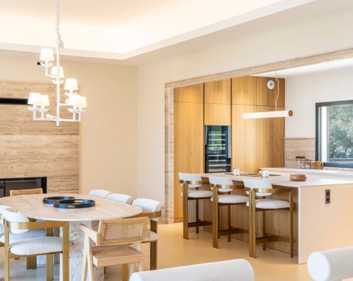 Porto-Vecchio, Centre-ville, Appartement avec vue mer, 3 chambres, terrasse, proche plage