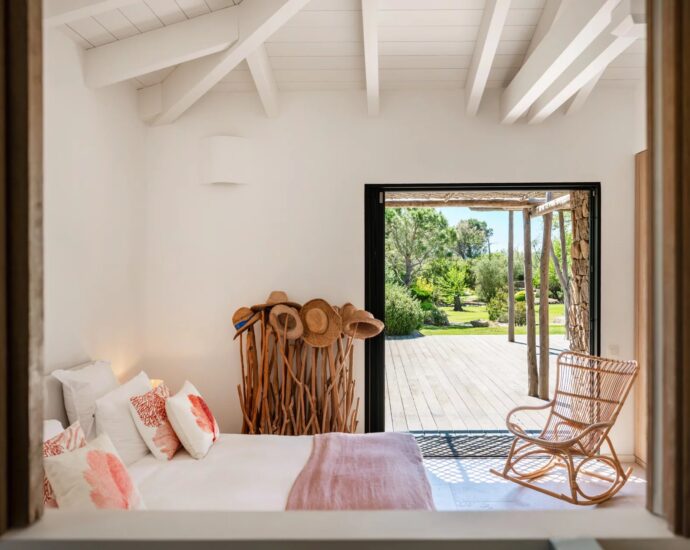 Cala Rossa beach, 6 rooms, pool, right on the water, RL351 Alzu di Cala Rossa
