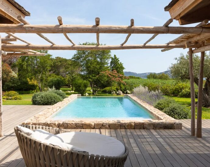 Cala Rossa beach, 6 rooms, pool, right on the water, RL351 Alzu di Cala Rossa