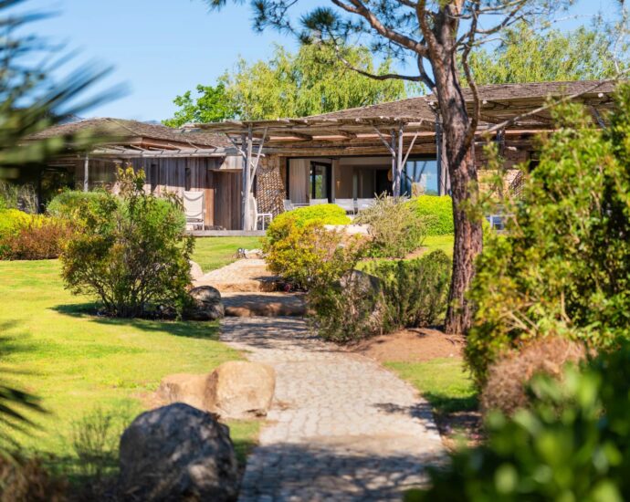 Cala Rossa beach, 6 rooms, pool, right on the water, RL351 Alzu di Cala Rossa