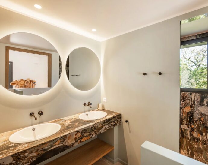 Cala Rossa beach, 6 rooms, pool, right on the water, RL351 Alzu di Cala Rossa