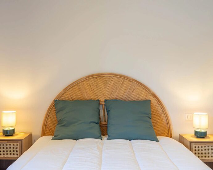 Sainte-Lucie de Porto-Vecchio, Cirendinu, Villa type bergerie, 4 chambres, piscine, proche plage