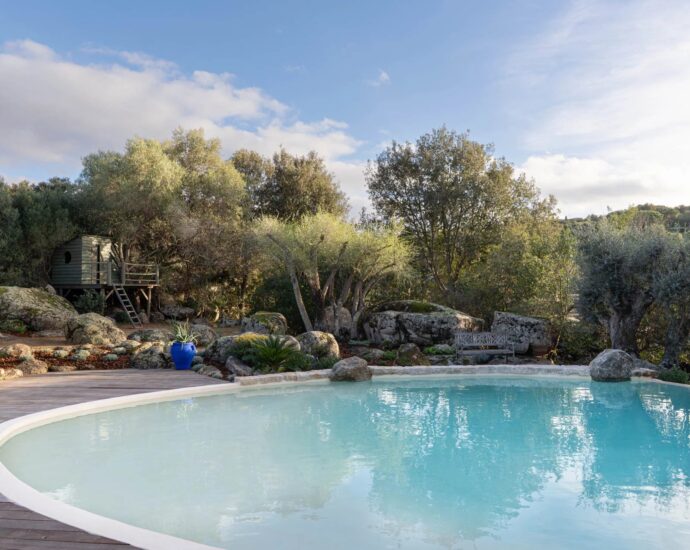 Sainte-Lucie de Porto-Vecchio, Cirendinu, Villa type bergerie, 4 chambres, piscine, proche plage