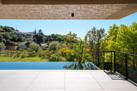 Porticcio, Sea view villa, new development, private estate, 3 bedrooms, swimming pool, close to the beach