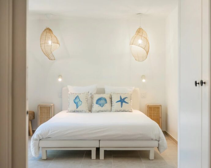 Cala Rossa beach, 6 rooms, pool, right on the water, RL351 Alzu di Cala Rossa