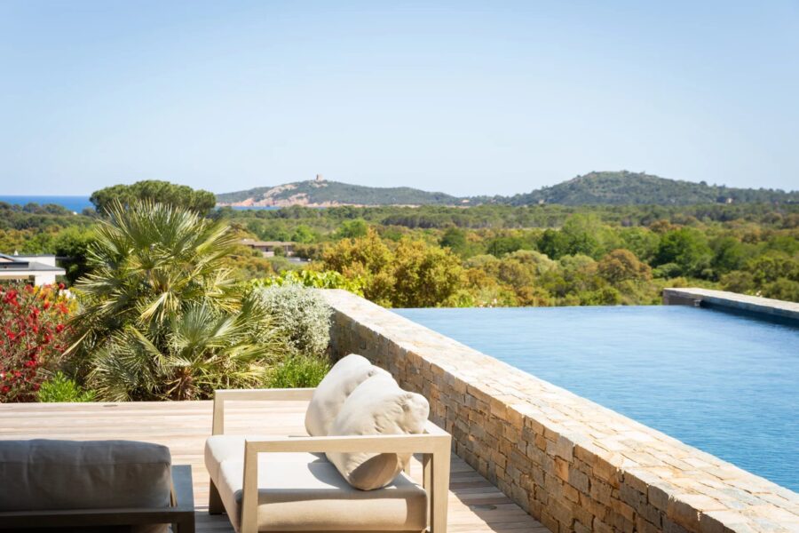 Pinarello, 5 Bedroom Villa, Infinity pool, sea View,  close to the beach