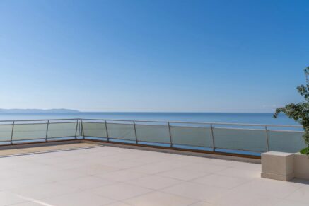 Ajaccio, Exclusive, Penthouse type T6, 4 bedrooms, panoramic sea view