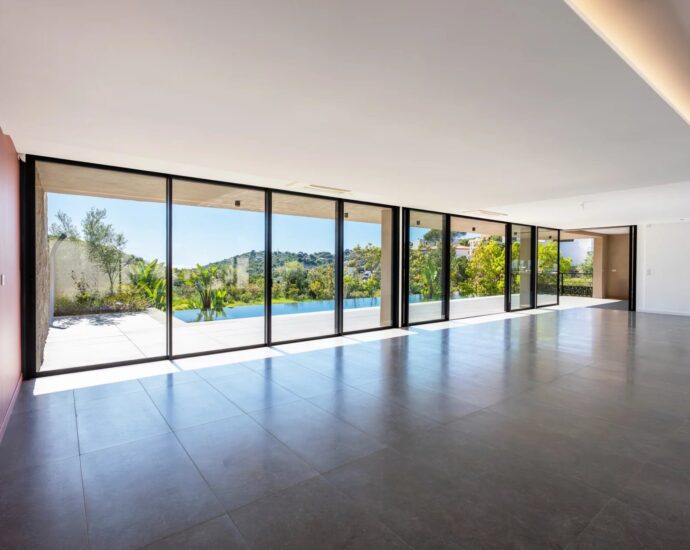 Porticcio, Sea view villa, new development, private estate, 3 bedrooms, swimming pool, close to the beach