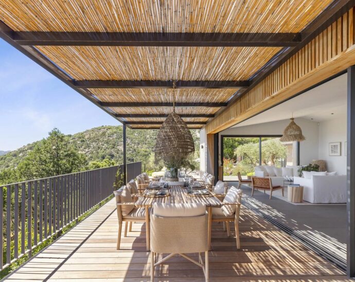 Porto-Vecchio, Palombaggia, Panoramic Sea View Villa, 6 Bedrooms, Heated Pool, Walking Distance to Beach