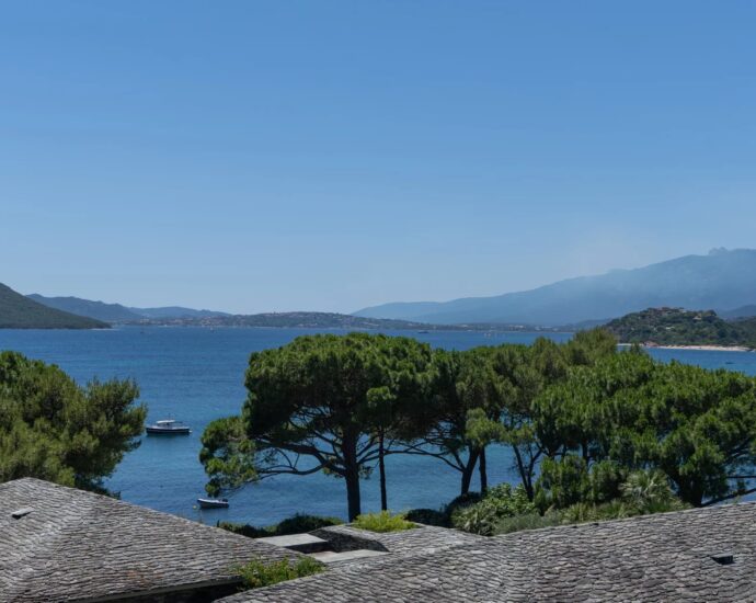 Porto Vecchio, Domaine de Cala Rossa, Villa 4 chambres, piscine, vue mer,