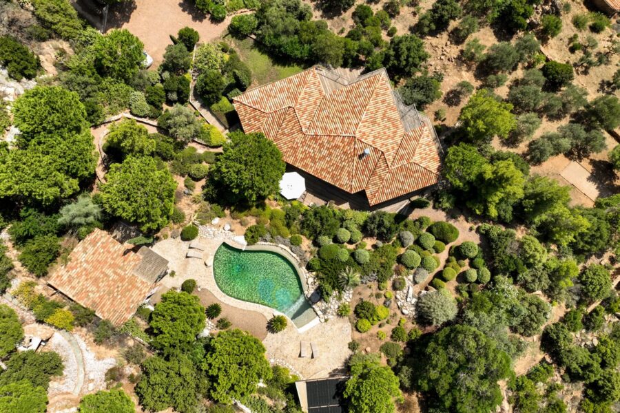 Porto-Vecchio, Palombaggia, Panoramic sea-view villa, 6 bedrooms, within walking distance of the beach