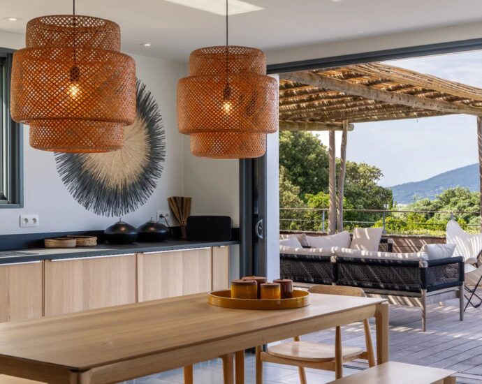 Domaine de Cala Rossa, villa  vue mer, 5 chambres, piscine chauffée, plage à pieds