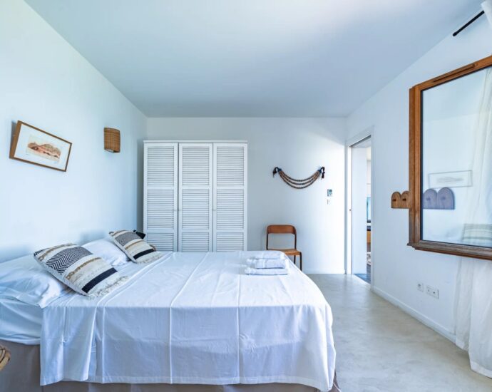 Corbara, Villa 4 bedrooms, swimming pool, panoramic sea views, close to the beach