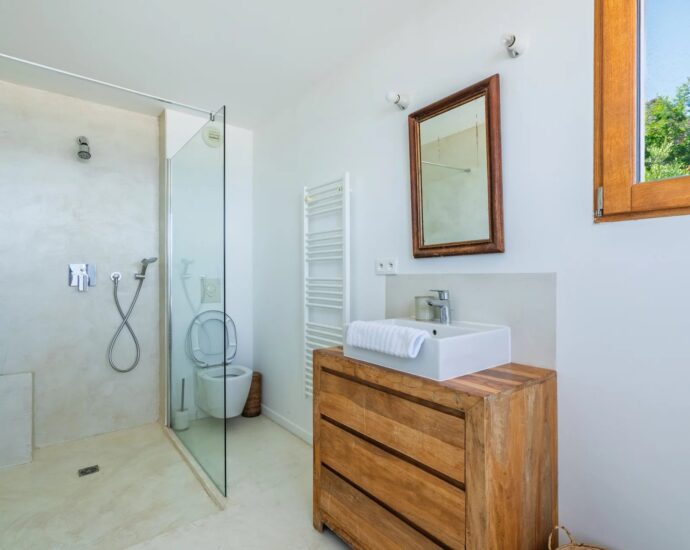 Corbara, Villa 4 bedrooms, swimming pool, panoramic sea views, close to the beach