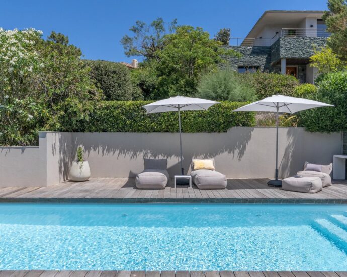 Porto Vecchio, Domaine de Cala Rossa, Villa 4 chambres, piscine, vue mer,