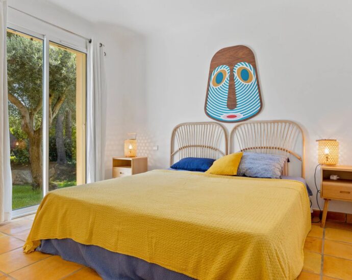 Domaine privé de Punta d’Arasu, villa vue mer panoramique, 5 chambres, piscine, plage accessible à pied