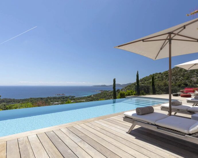 Porto-Vecchio, Palombaggia, Panoramic Sea View Villa, 6 Bedrooms, Heated Pool, Walking Distance to Beach