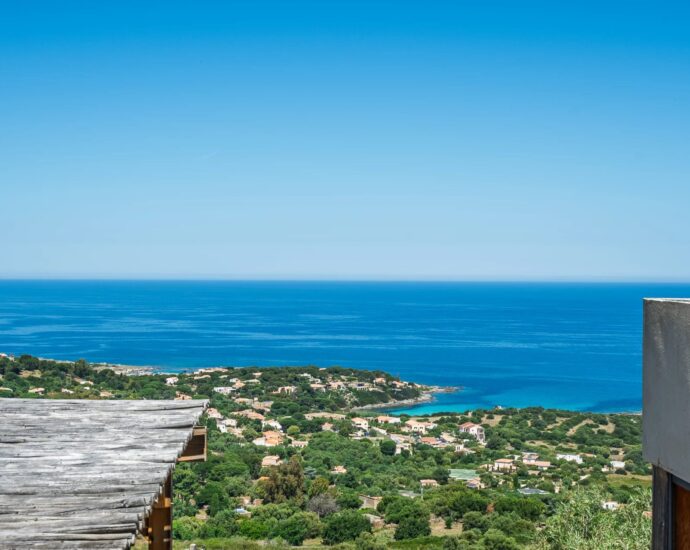 Corbara, Villa 4 bedrooms, swimming pool, panoramic sea views, close to the beach
