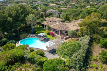 Domaine privé de Punta d’Arasu, villa vue mer panoramique, 5 chambres, piscine, plage accessible à pied