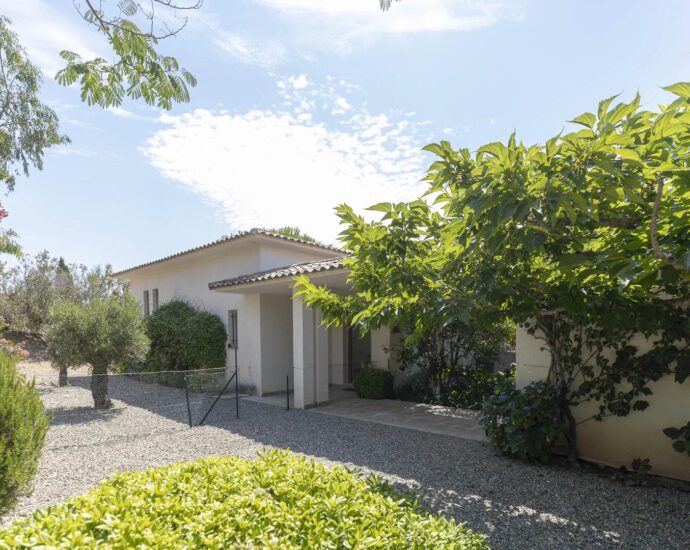 Domaine privé de Punta d&rsquo;Arasu, Villa vue mer, 7 chambres, piscine, plage à pied