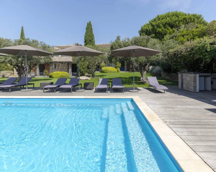 Domaine privé de Punta d&rsquo;Arasu, Villa vue mer, 7 chambres, piscine, plage à pied