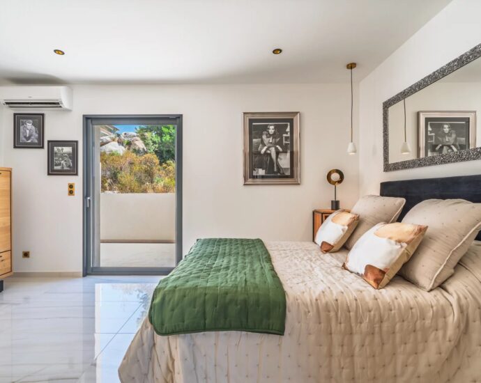 Exclusive, Contemporary 3-Bedroom Villa in Lozari with Sea View, Swimming Pool, and Beach Access on Foot