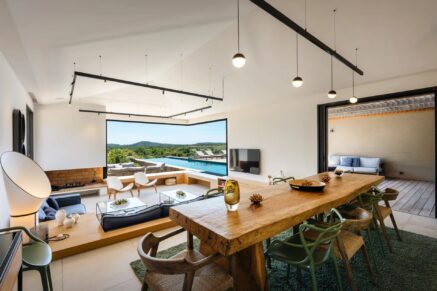 Pinarello, 5 Bedroom Villa, Infinity pool, sea View,  close to the beach