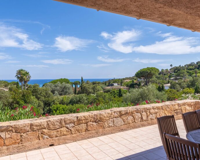 Exclusivité, Domaine de la Capicciola, Villa avec vue mer, 5 chambres, plage à pied
