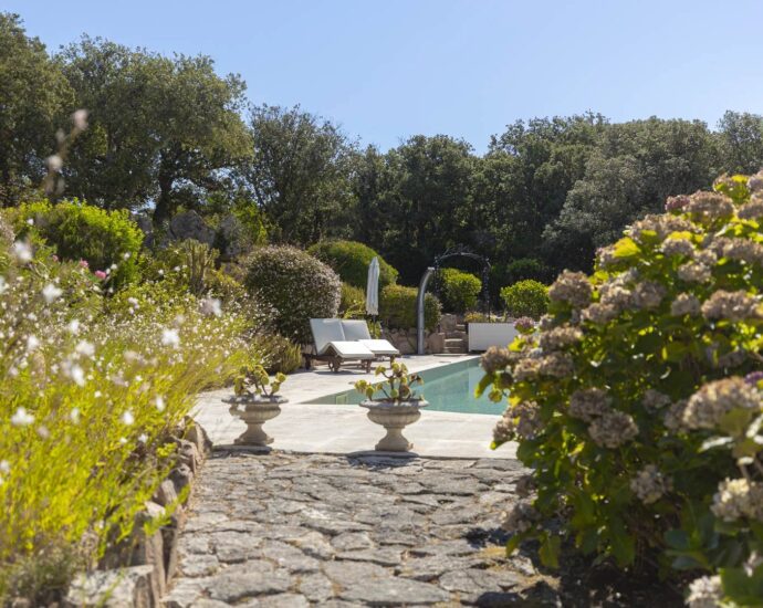 Cala Rossa, Benedettu, Villa vue mer panoramique, 6 chambres, piscine, plage à pied