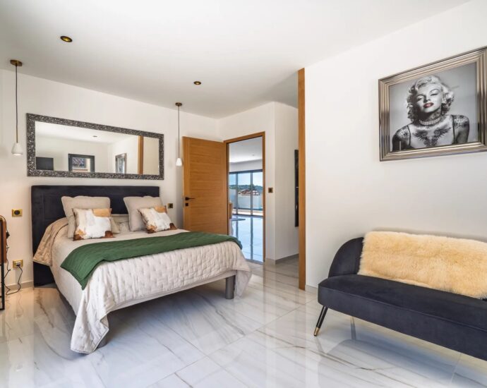 Exclusive, Contemporary 3-Bedroom Villa in Lozari with Sea View, Swimming Pool, and Beach Access on Foot