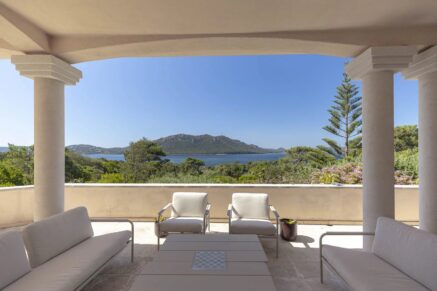 Cala Rossa, Benedettu, Panoramic Sea View Villa, 6 Bedrooms, Pool, Walking Distance to the Beach