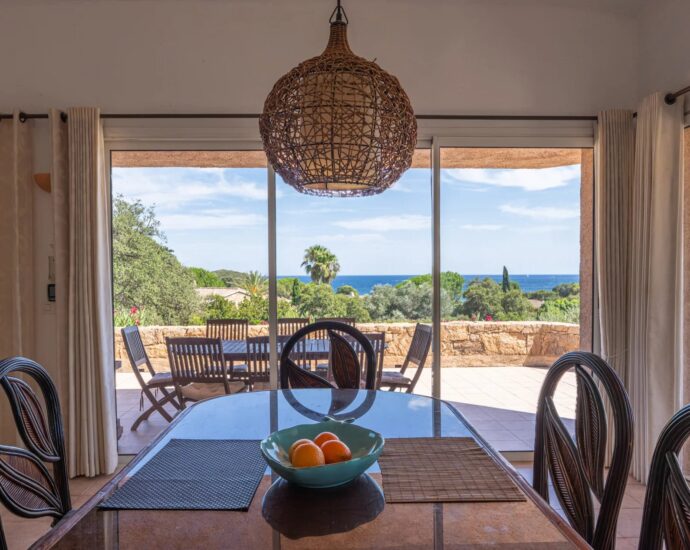 Exclusivité, Domaine de la Capicciola, Villa avec vue mer, 5 chambres, plage à pied