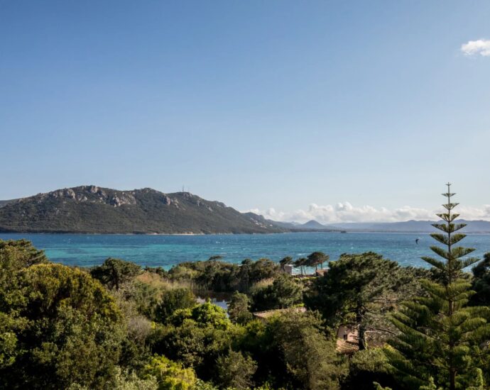 Cala Rossa, Benedettu, Villa vue mer panoramique, 6 chambres, piscine, plage à pied